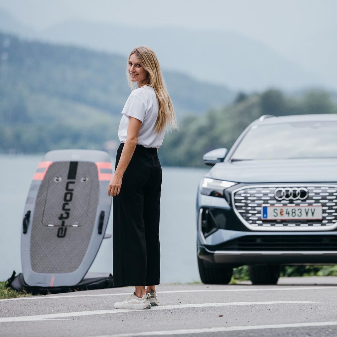 audi-e-tron-foil